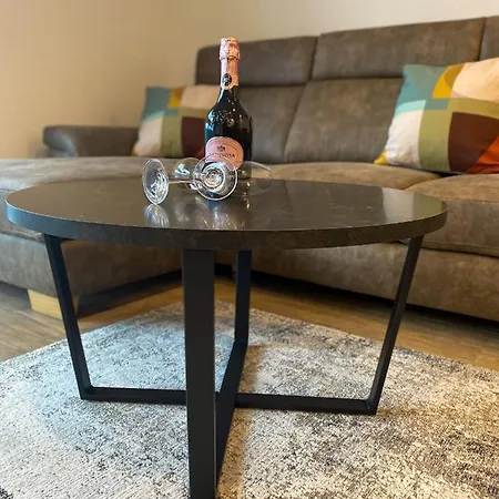 Emilia Апартаменты *