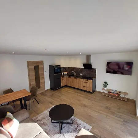 Appartement Emilia *