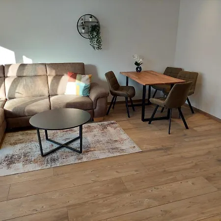 アパート Emilia *